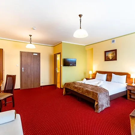 Hotel Kasztelan 3*