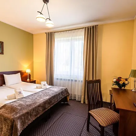 Hotel Kasztelan 3*